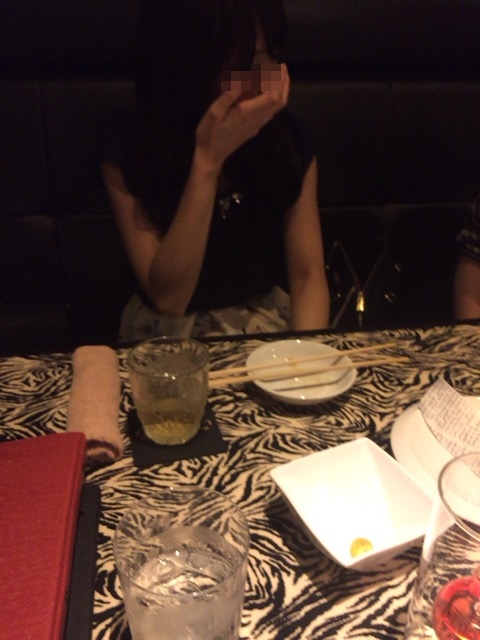 出会いバーの女